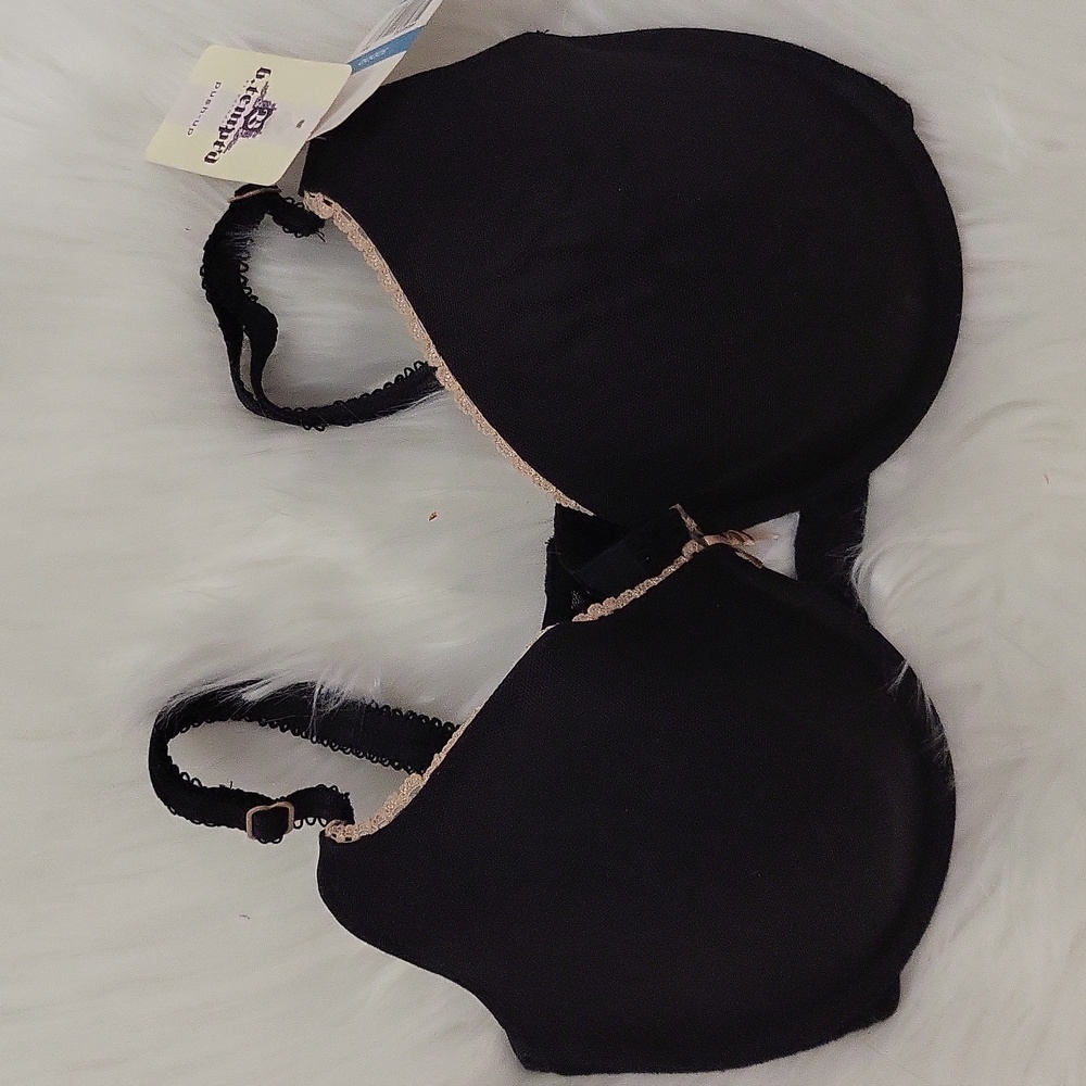 SALE!! Brand New B-TEMPT'D PUSH-UP Bra-32DDD